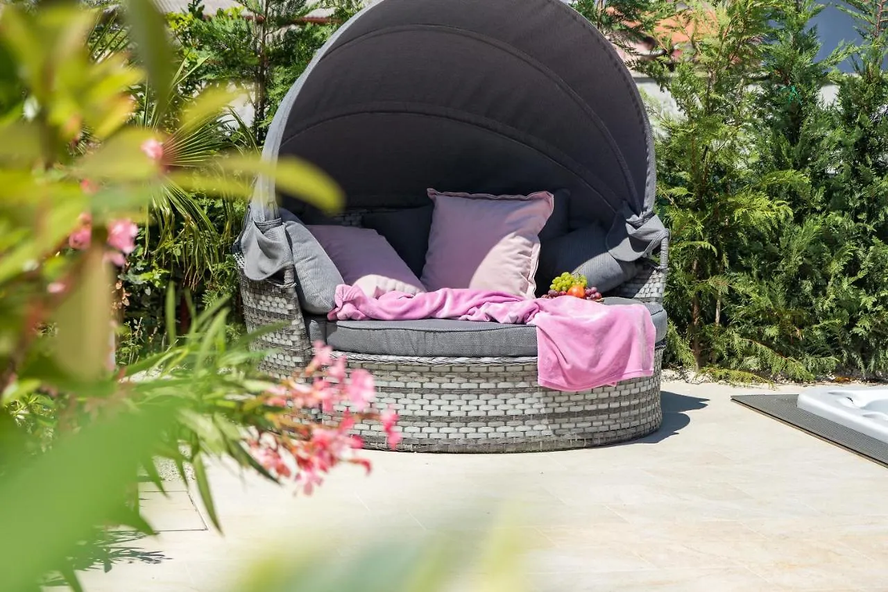 Villa Elena: Seaside Luxury with Whirlpool and Brijuni Islands View Fazana 0*,